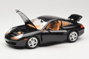 Porsche 911 996 Carrera Noir Bburago 1:18 3385-M2 Métal — image 2 sur 8
