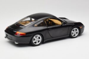 Porsche 911 996 Carrera Noir Gate 1:18 1043 Métal — image 3 sur 8