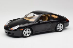 Porsche 911 996 Carrera Noir Gate 1:18 1043 Métal