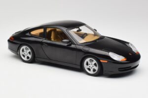 Porsche 911 996 Carrera Noir Gate 1:18 1043 Métal — image 6 sur 8