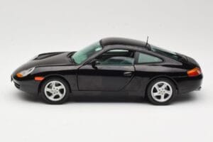 Porsche 911 996 Carrera Noir Sun Star 1:18 1202 Métal — image 4 sur 8