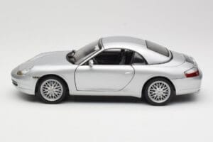 Porsche 911 996 Carrera Cabriolet Argent Hot Wheels 1:18 213595 Métal — image 4 sur 8