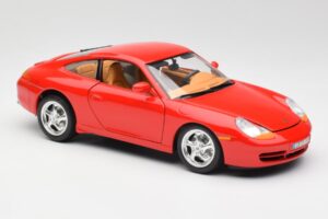 Porsche 911 996 Carrera Rouge Bburago 1:18 3385 Métal — image 6 sur 8