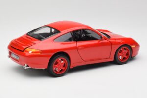 Porsche 911 996 Carrera Rouge Édition Limitée Bburago 1:18 3385-M1 Métal — image 3 sur 8