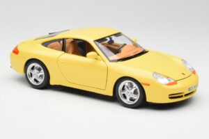 Porsche 911 996 Carrera Jaune Bburago 1:18 30085-M1 Métal — image 6 sur 8