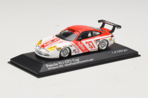 Porsche 911 996 GT3 Cup #37 Matos / Fitzgerald Rolex 24 at Daytona 2005 Minichamps 1:43 400056237 Métal — image 2 sur 4
