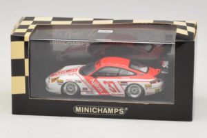 Porsche 911 996 GT3 Cup #37 Matos / Fitzgerald Rolex 24 at Daytona 2005 Minichamps 1:43 400056237 Métal — image 4 sur 4