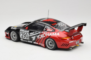 Porsche 911 996 GT3 RS #290 N. Bartels / H. Jacksties / F. Lorenzo Yokohama 24 Hours of Nurburgring 2003 AUTOart 1:18 80372 M — image 7 sur 8