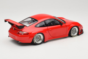 Porsche 911 996 GT3 RSR FIA GT 2004 Rouge Minichamps 1:18 100046400 Métal — image 3 sur 8