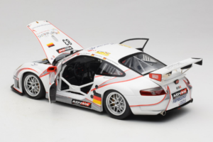 Porsche 911 996 GT3 RSR #83 P. Ehret / C. Ried / C. Menzel 24 Hours of Le Mans 2006 Minichamps 1:18 PORSCHE004 Métal — image 5 sur 8