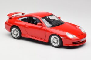 Porsche 911 996 GT3 Strasse Rouge Bburago 1:18 30395 Métal — image 6 sur 8