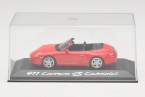 Porsche 911 997 Carrera 4S Cabriolet Rouge Minichamps 1:43 WAP02015316 Métal — image 5 sur 5