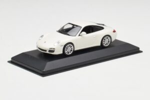 Porsche 911 997 Carrera 4S Carrara Blanc Minichamps 1:43 403066431 Métal — image 2 sur 4