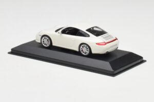 Porsche 911 997 Carrera 4S Carrara Blanc Minichamps 1:43 403066431 Métal — image 3 sur 4