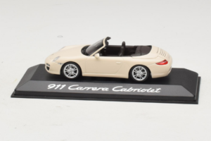 Porsche 911 997 Carrera Cabriolet Blanc Minichamps 1:43 WAP02001118 Métal — image 5 sur 5