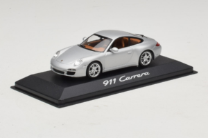 Porsche 911 997 Carrera Silver Metallic Minichamps 1:43 WAP02001218 Métal — image 2 sur 5