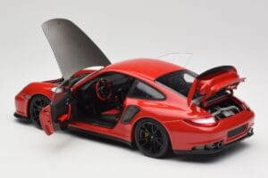 Porsche 911 997 GT2 RS Rouge Avec Jantes Noires Minichamps 1:18 100069407 Métal — image 5 sur 8
