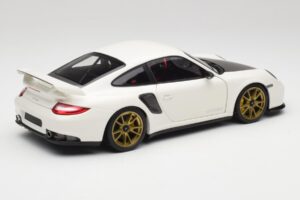 Porsche 911 997 GT2 RS Blanc & Or Roues Minichamps 1:18 100069406 Métal — image 3 sur 8