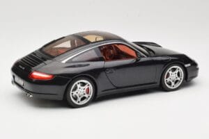 Porsche 911 997 Targa Noir Norev 1:18 187506 Métal — image 3 sur 8