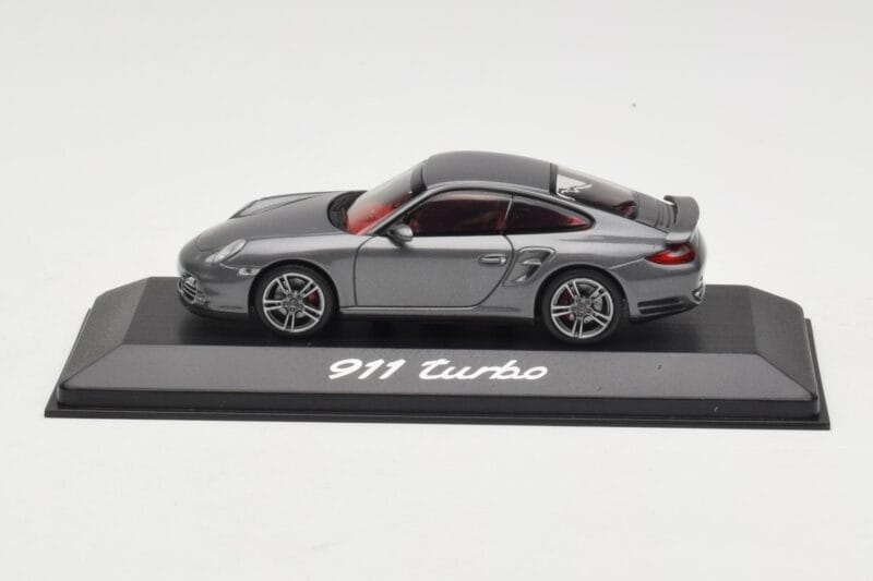 Porsche 911 997 Turbo Anthracite Grey Minichamps 1:43 WAP0200010A Métal