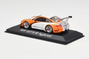 Porsche 911 GT3 R Hybrid 997.2 Presentation White Orange Minichamps 1:43 WAP0201170B Métal — image 3 sur 4