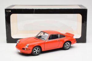 Porsche 911 Carrera RS 2.7 Orange AUTOart 1:18 78057 Métal — image 8 sur 8