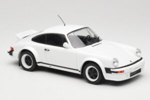 Porsche 911 SC GT Race Version IXO 1:18 18CMC007 Métal — image 4 sur 6