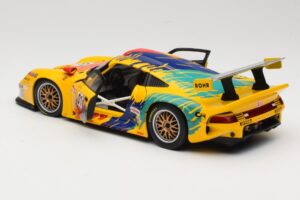 Porsche 911 GT1 #1 D. Rohr / R. Pilgrim / A. McNish 1997 UT Models 1:18 39724 Métal — image 5 sur 8