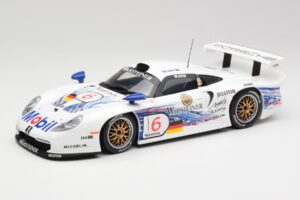 Porsche 911 GT1 #6 T. Boutsen / H-J. Stuck 1997 UT Models 1:18 39720 Métal
