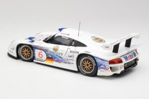 Porsche 911 GT1 #6 T. Boutsen / H-J. Stuck 1997 UT Models 1:18 39720 Métal — image 7 sur 8