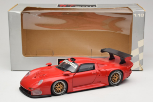 Porsche 911 GT1 Concept Rouge UT Models 1:18 180966625-R1 Métal — image 8 sur 8
