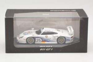Porsche 911 GT1 #25 Warsteiner 24 Hours of Le Mans 1997 Minichamps 1:43 WAP02003197 Métal — image 4 sur 4