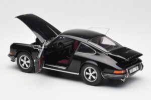 Porsche 911 S Noir Schuco 1:18 450047200 Métal — image 5 sur 8
