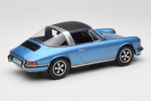 Porsche 911 S Targa Blue Metallic Norev 1:18 187646 Métal — image 3 sur 8