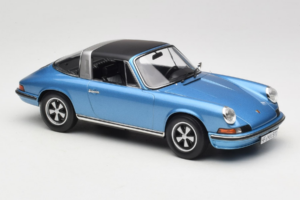Porsche 911 S Targa Blue Metallic Norev 1:18 187646 Métal — image 5 sur 8