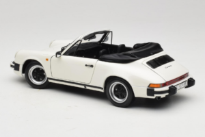 Porsche 911 SC Cabriolet Blanc Minichamps 1:18 100063031 Métal — image 7 sur 8