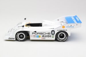 Porsche 917/10 #0 J. Scheckter Vasek Polak Racing Can-Am Championship 1973 Minichamps 1:18 155736500 Métal — image 3 sur 6
