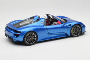 Porsche 918 Spyder Blue Metallic Minichamps 1:18 110062432 Métal — image 3 sur 8