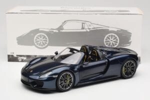 Porsche 918 Spyder Bleu Metallic Minichamps 1:18 113062434 Métal — image 8 sur 8