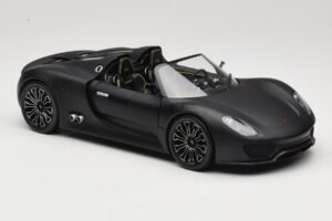 Porsche 918 Spyder Matte Black Minichamps 1:18 110060031 Métal — image 6 sur 8