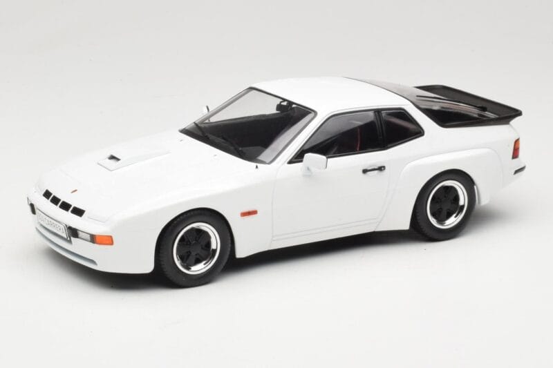 Porsche 924 Carrera GT Blanc MCG 1:18 MCG18197 Métal