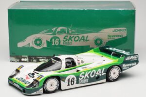 Porsche 956L #16 Skoal Bandit G. Edwards / D. Sears / M. Bleekemolen 24 Hours of Le Mans 1983 Minichamps 1:18 183836916 Métal — image 8 sur 8