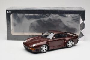 Porsche 959 Dark Red Metallic Minichamps 1:18 155066204 Métal — image 6 sur 6
