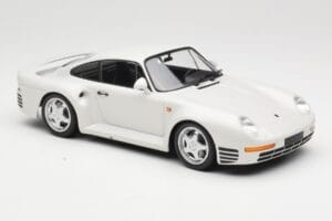 Porsche 959 White Metallic Minichamps 1:18 155066206 Métal — image 4 sur 6