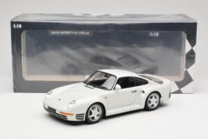 Porsche 959 White Metallic Minichamps 1:18 155066206 Métal — image 6 sur 6