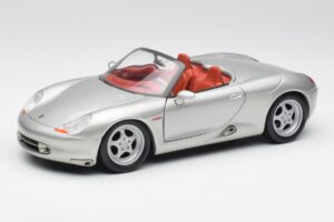 Porsche Boxster 986 Argent Maisto 1:18 37800-M3 Métal