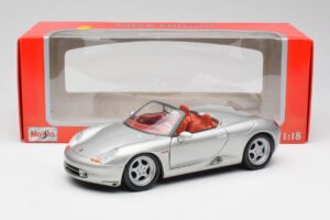 Porsche Boxster 986 Argent Maisto 1:18 37800-M3 Métal — image 8 sur 8