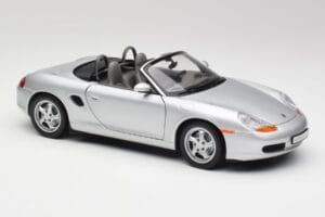 Porsche Boxster 986 Cabriolet Arctic Argent Métallisé UT Models 1:18 27852 Métal — image 6 sur 8