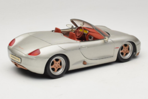 Porsche Boxster 986 Concept Argent Maisto 1:18 50231 Métal — image 3 sur 8