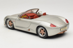 Porsche Boxster 986 Concept Argent Maisto 1:18 50231 Métal — image 7 sur 8